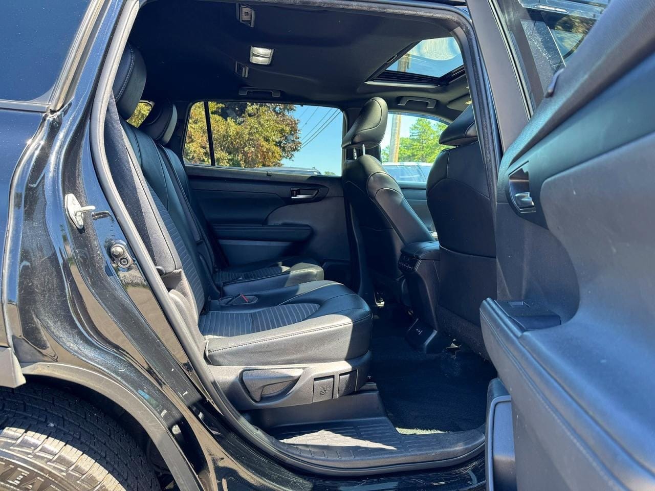 2023 Toyota Highlander XSE AWD rear view